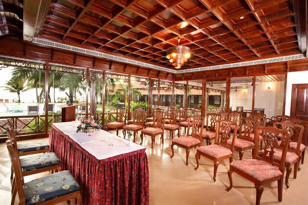 Cocobay Resort קומרקום מתקנים תמונה